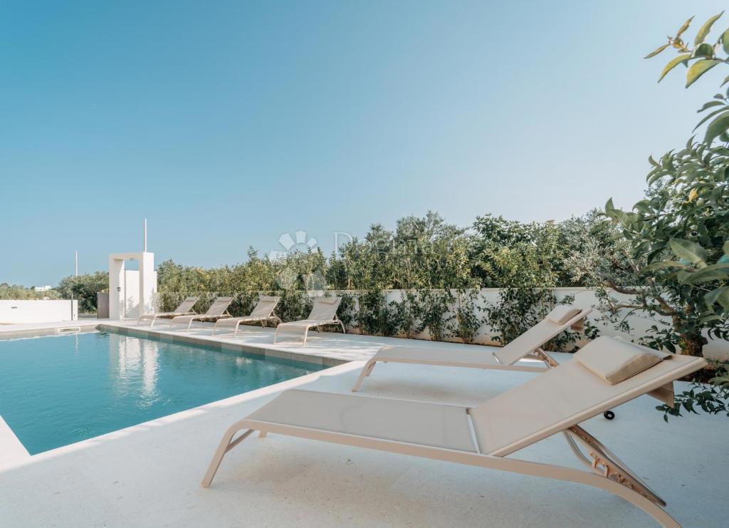 Casa Turanj, Sveti Filip I Jakov, 166,60m2