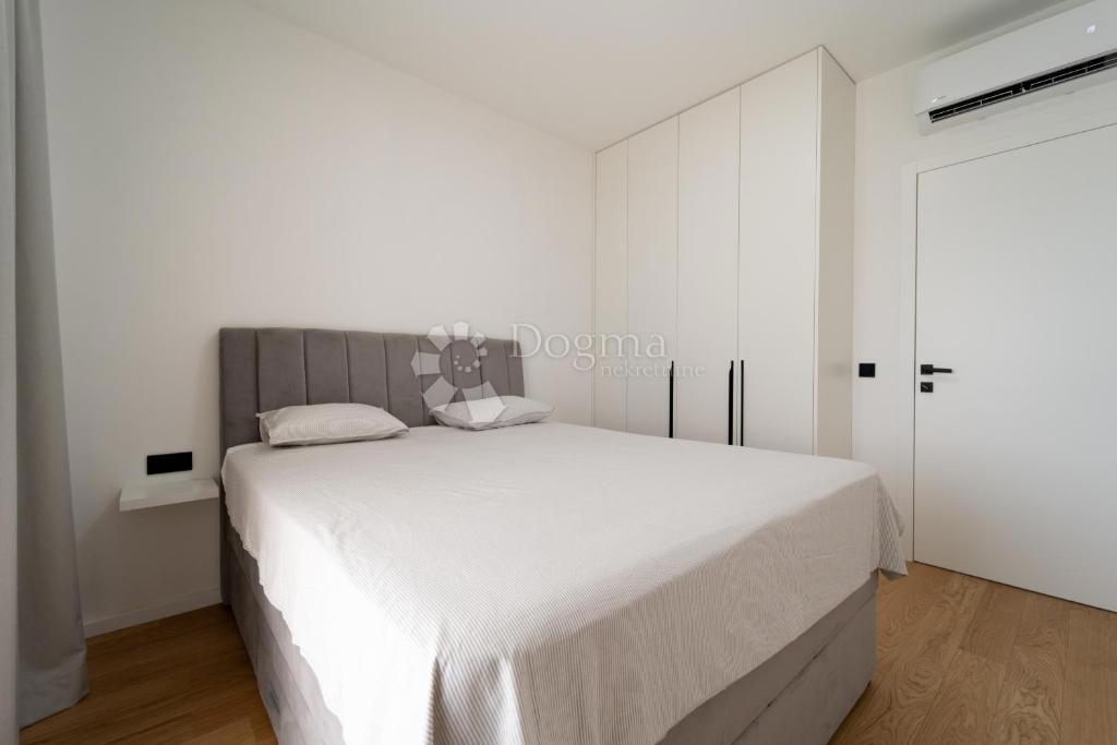 Casa Turanj, Sveti Filip I Jakov, 166,60m2