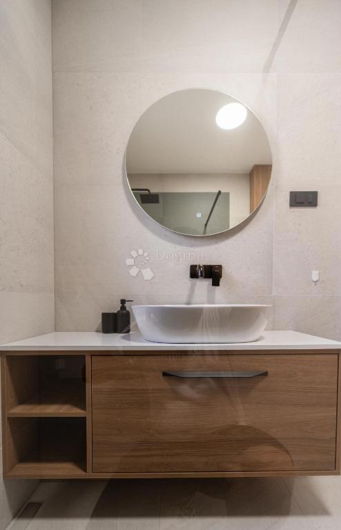 Casa Turanj, Sveti Filip I Jakov, 166,60m2