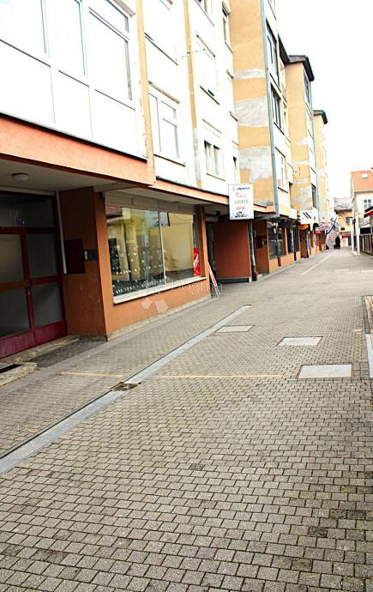 Locale commerciale Centar, Jastrebarsko, 37,50m2