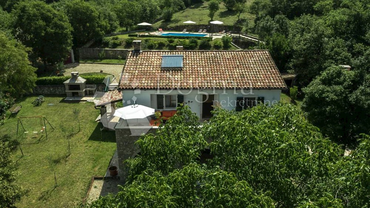 Casa Boljunsko Polje, Lupoglav, 170m2