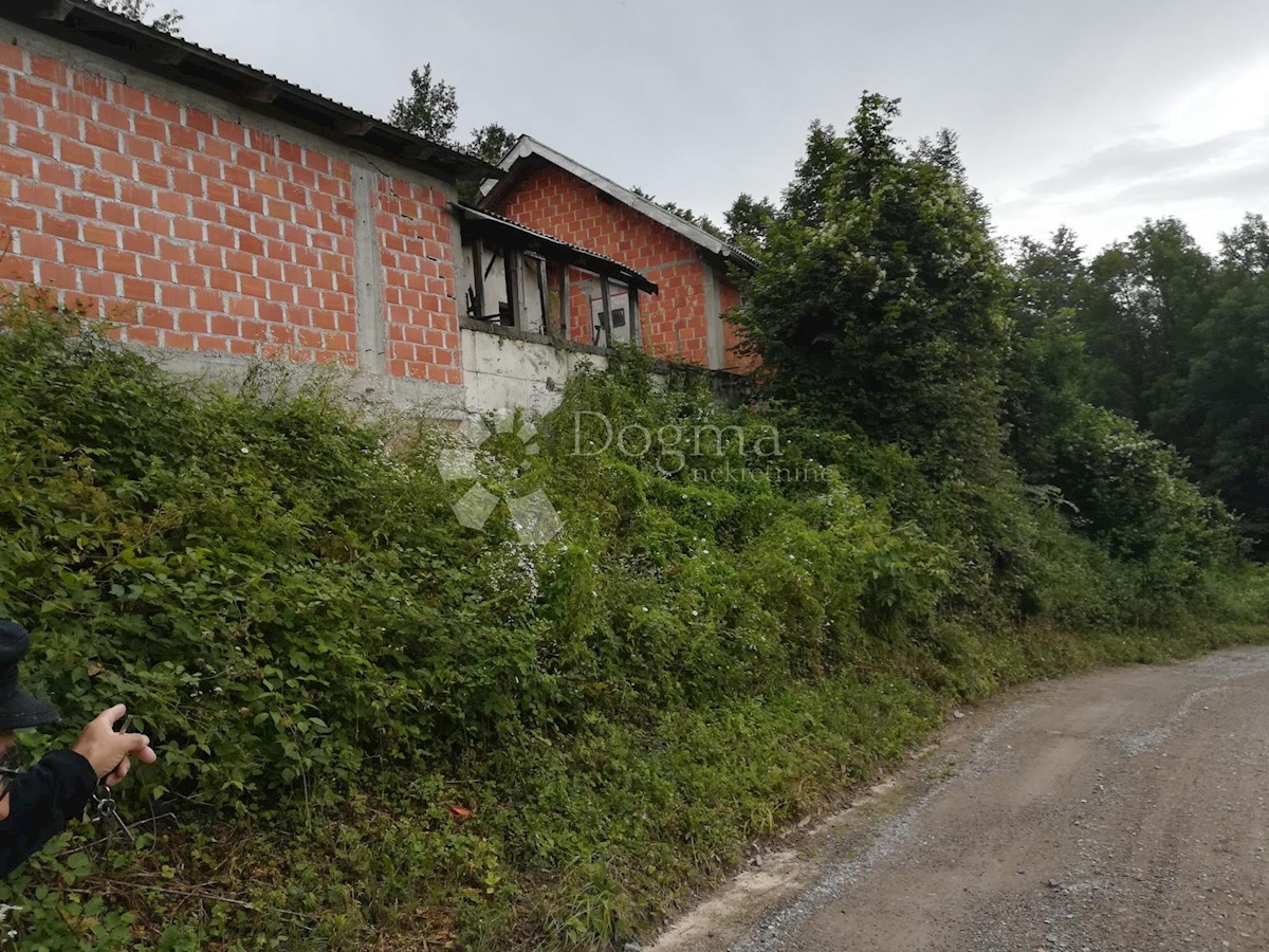 Casa Tuk, Vrbovsko, 750m2