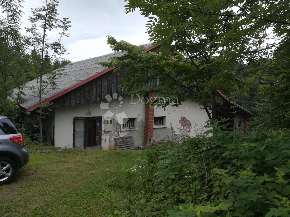 Casa Tuk, Vrbovsko, 750m2