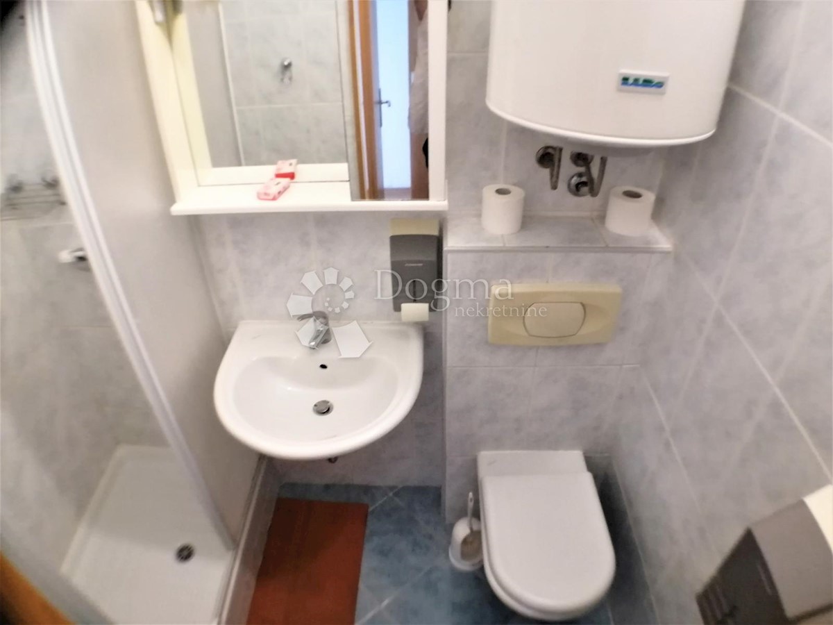 Casa Malinska, Malinska-Dubašnica, 860m2