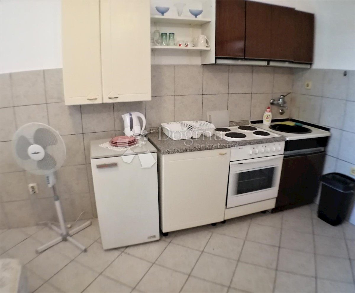 Casa Malinska, Malinska-Dubašnica, 860m2