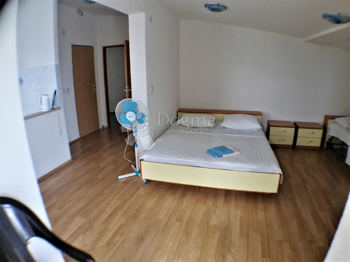 Casa Malinska, Malinska-Dubašnica, 860m2