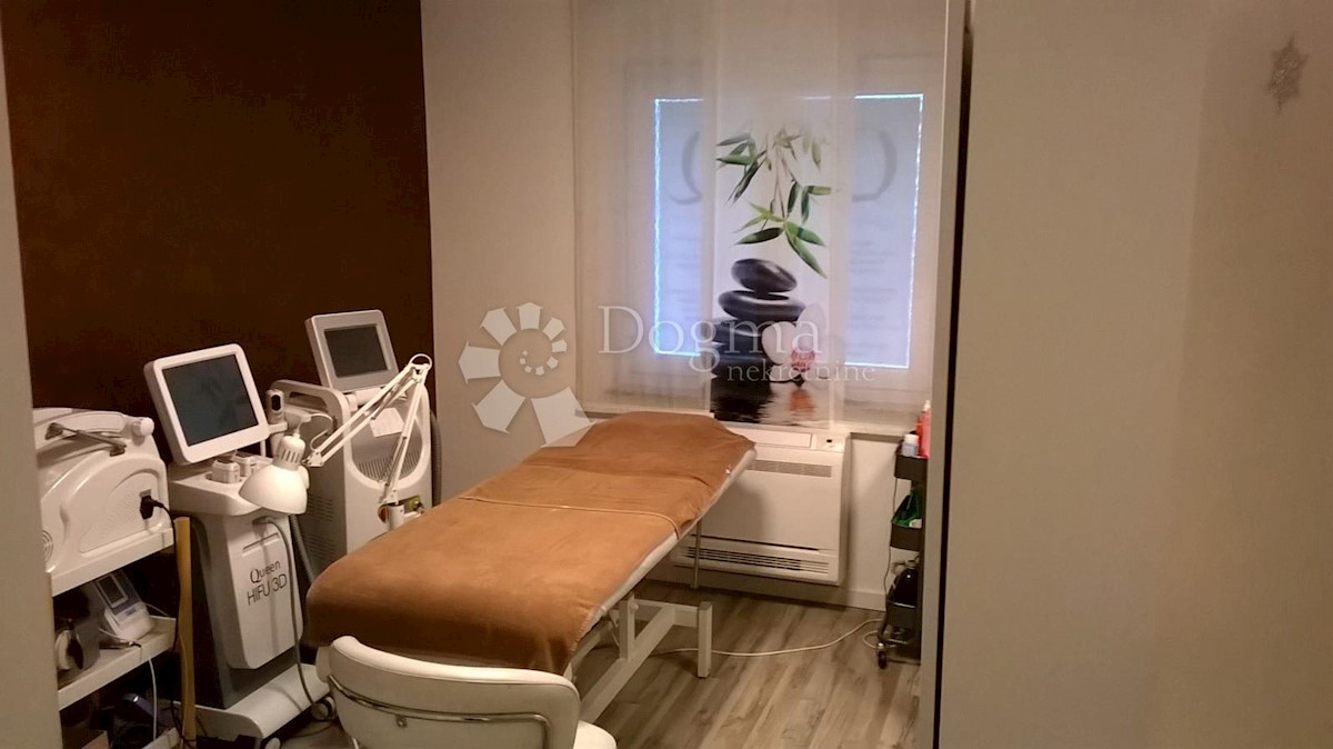 Allogio Kantrida, Rijeka, 72m2