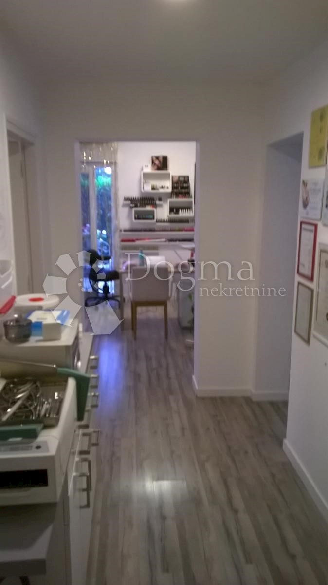 Allogio Kantrida, Rijeka, 72m2