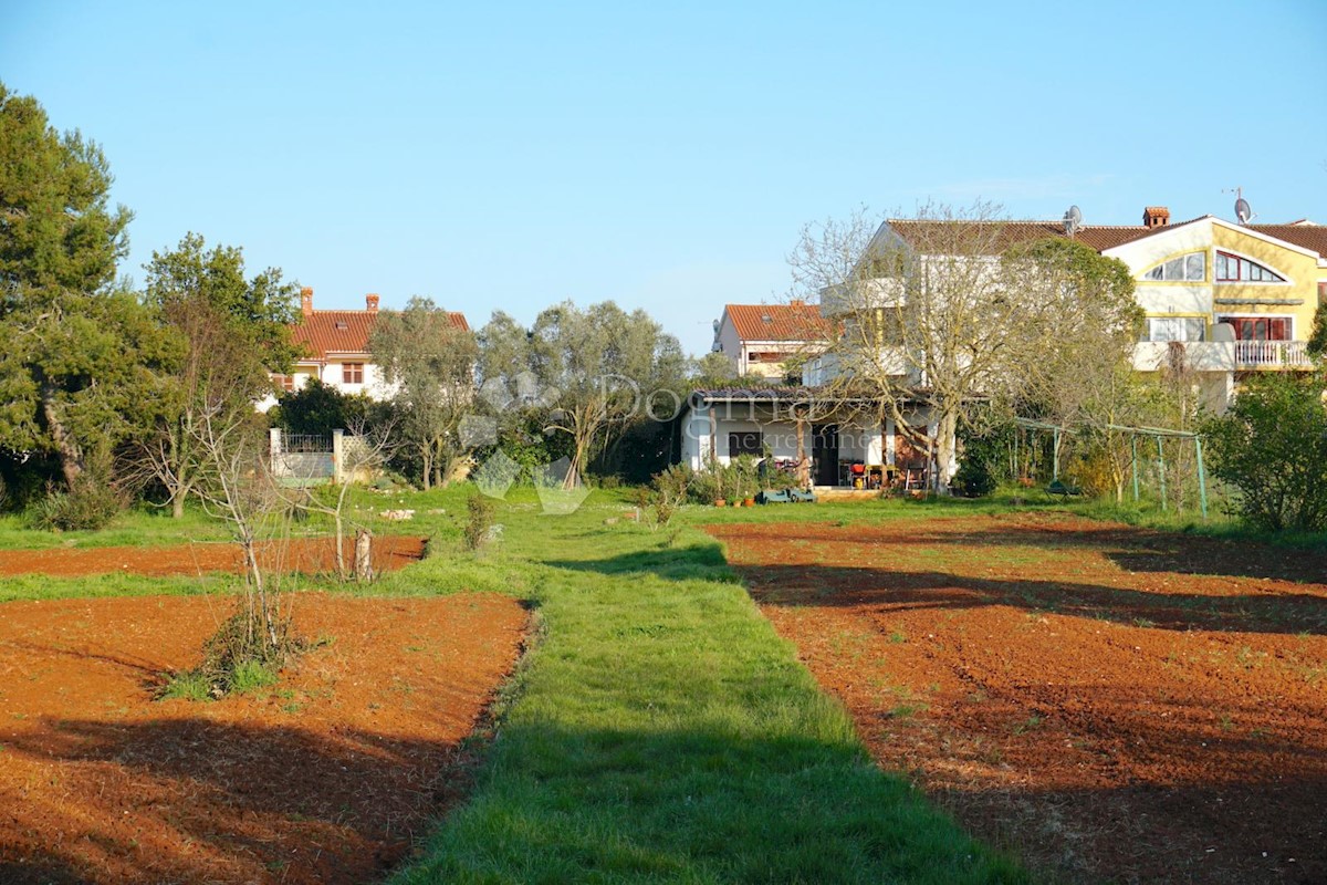 Terreno Štinjan, Pula, 3.300m2