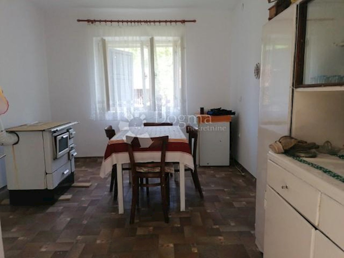 Casa Lukovdol, Vrbovsko, 300m2