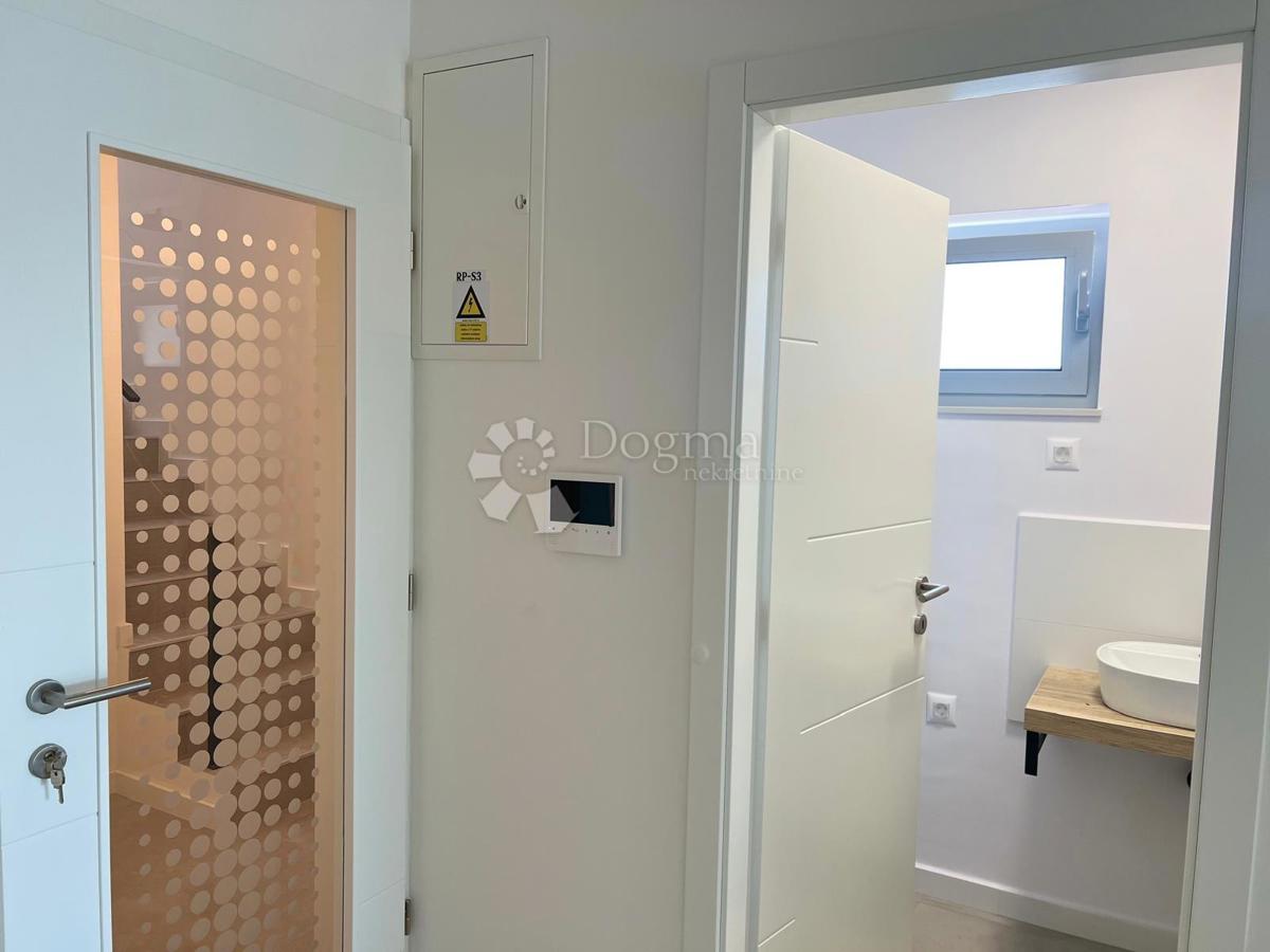 Allogio Diklo, Zadar, 126m2