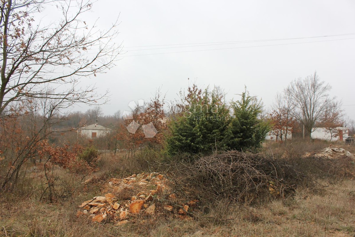 Terreno Juršići, Svetvinčenat, 3.230m2