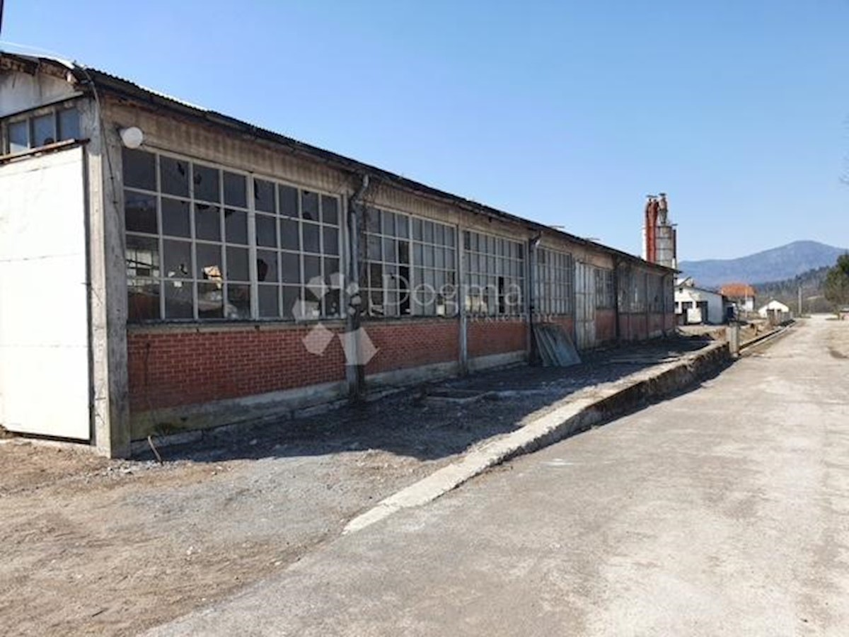 Locale commerciale Gomirje, Vrbovsko, 12.466m2