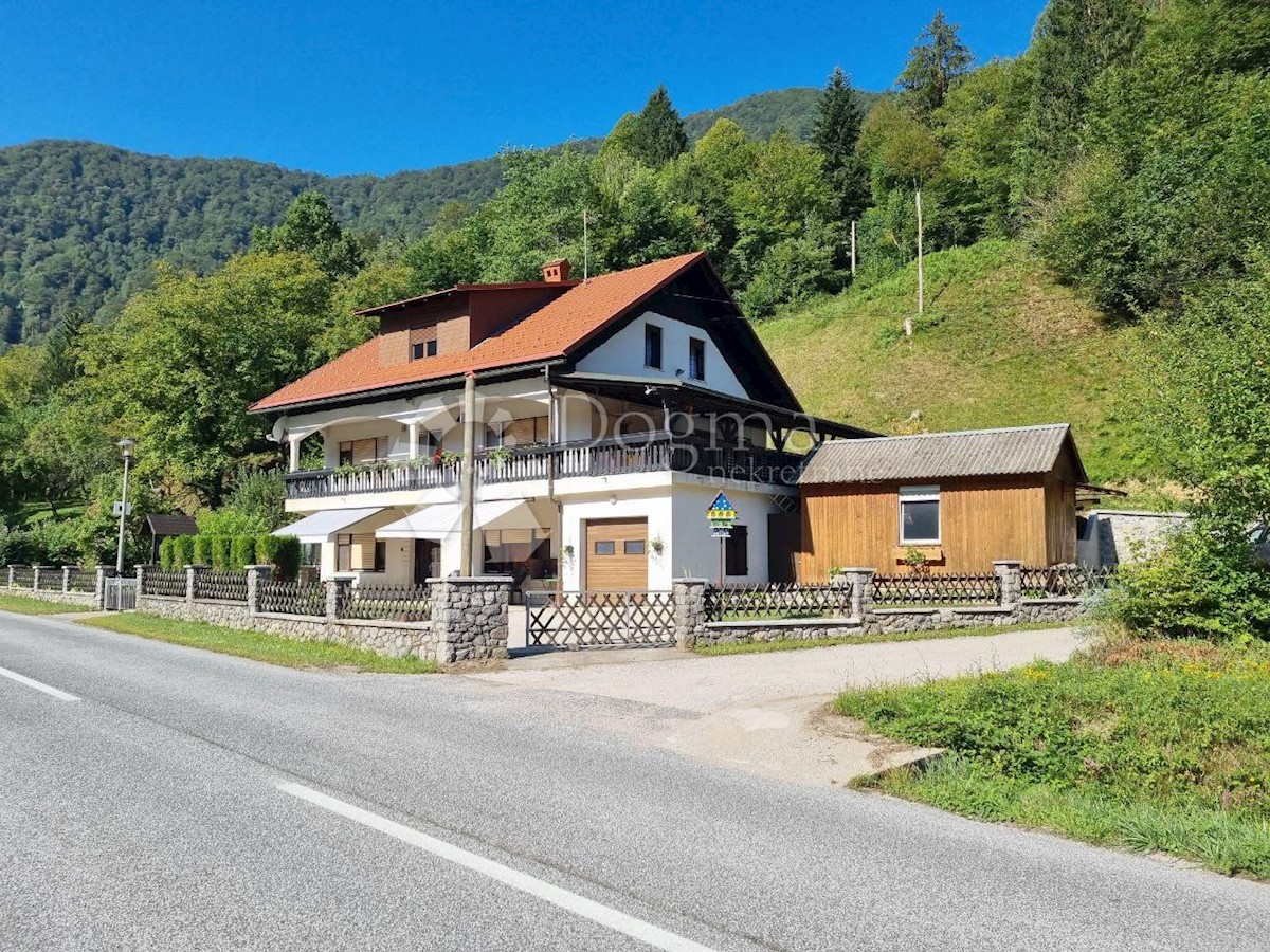 Casa Krivac, Delnice, da, 480m2