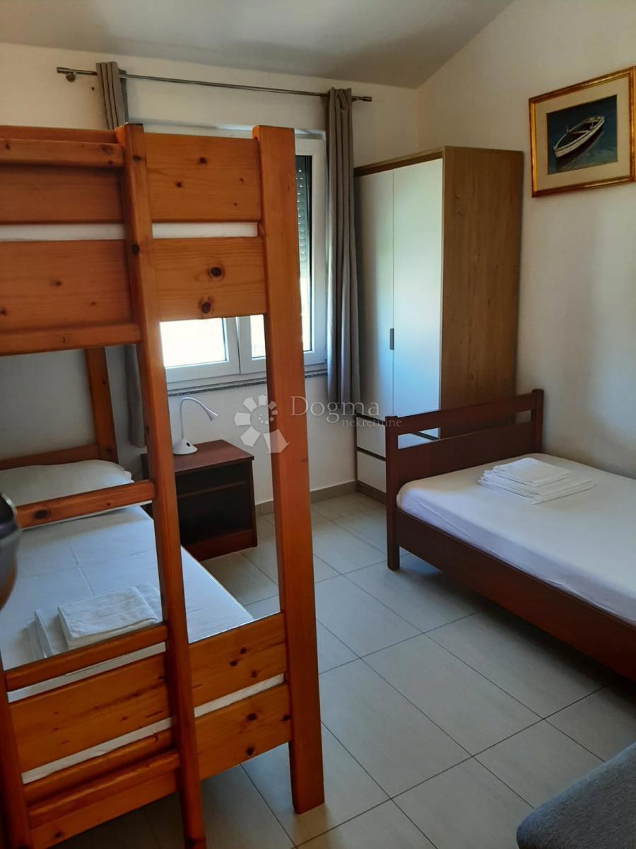 Casa Kanica, Rogoznica, 150m2