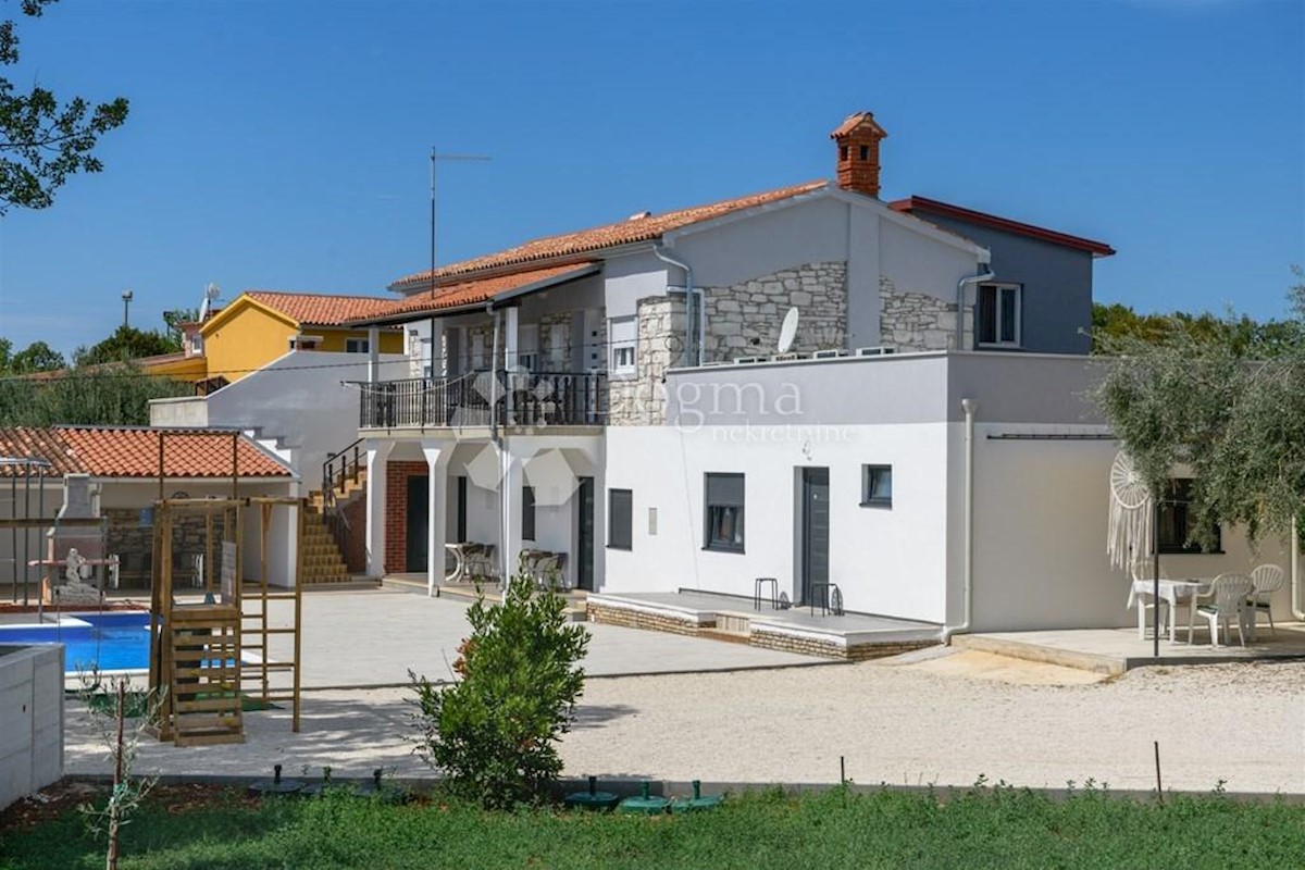 Casa Pavićini, Marčana, 256m2