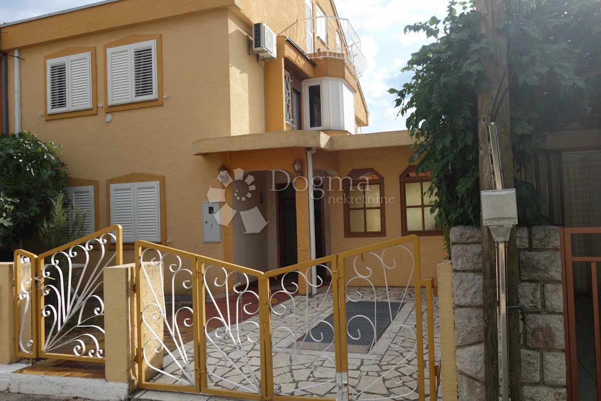 Casa Selce, Crikvenica, 240m2