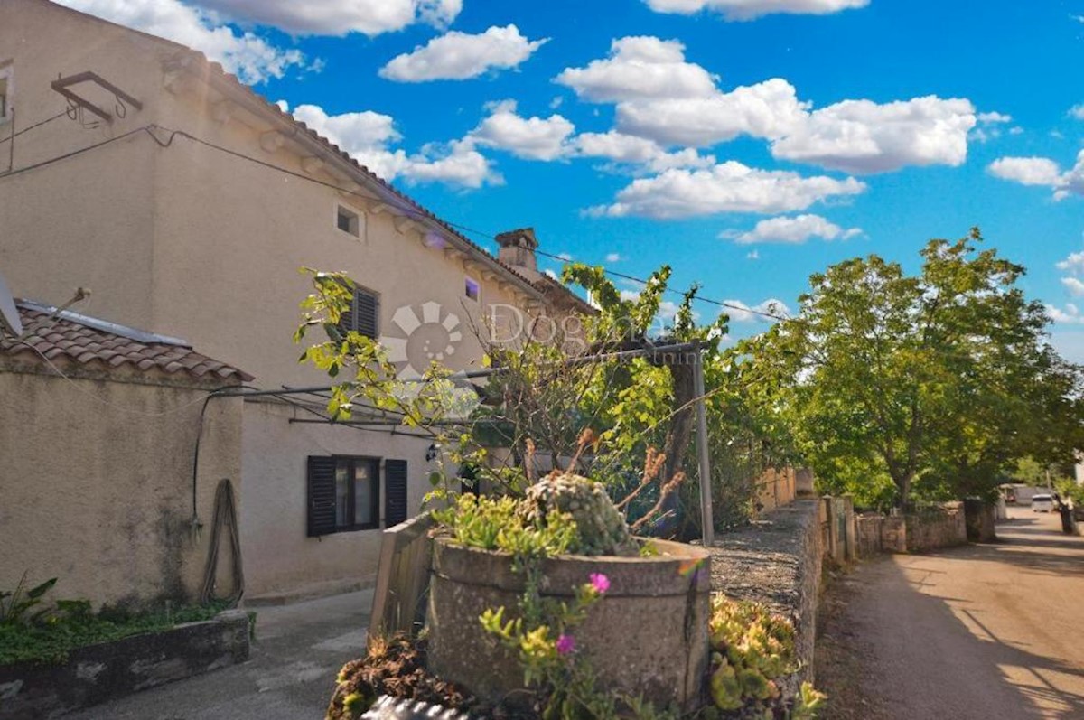 Casa Svetvinčenat, 100m2