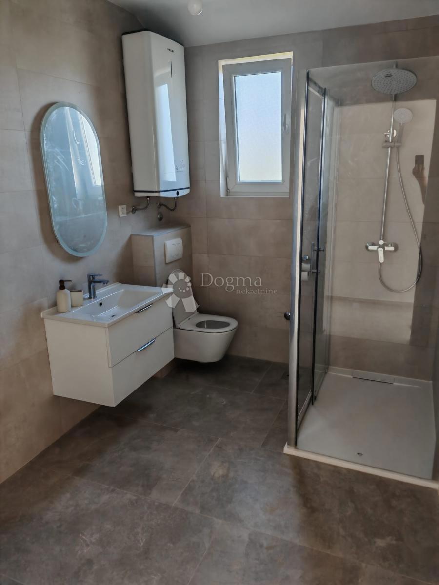 Casa Tkon, 135m2