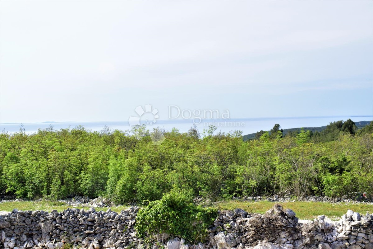 VILLA DI LUSSO CON SPLENDIDA VISTA MARE