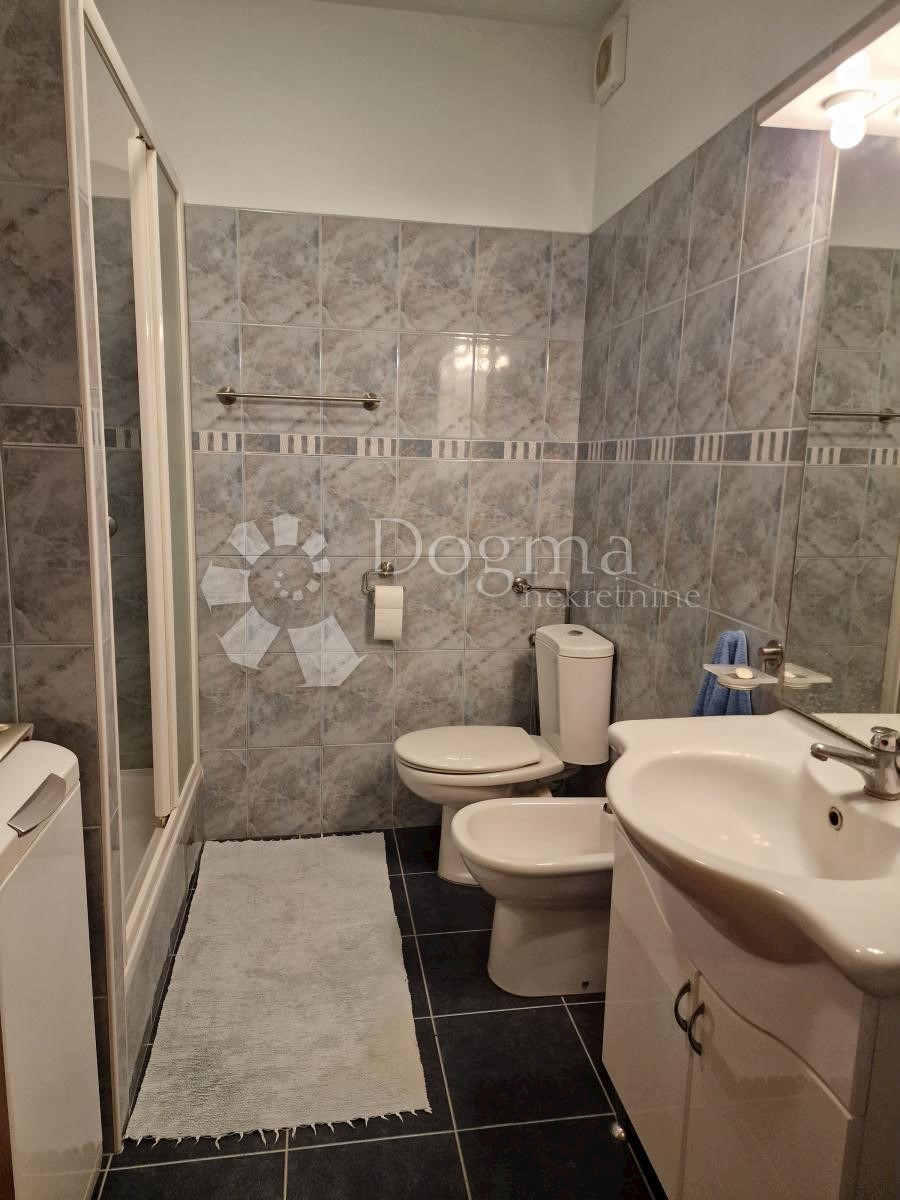 Appartamento Njivice, Omišalj, 75,76m2