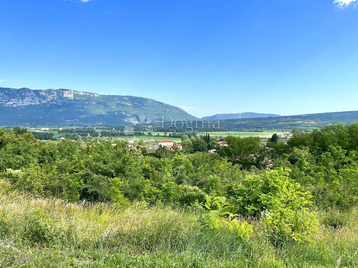 Terreno Kršan, 2.840m2