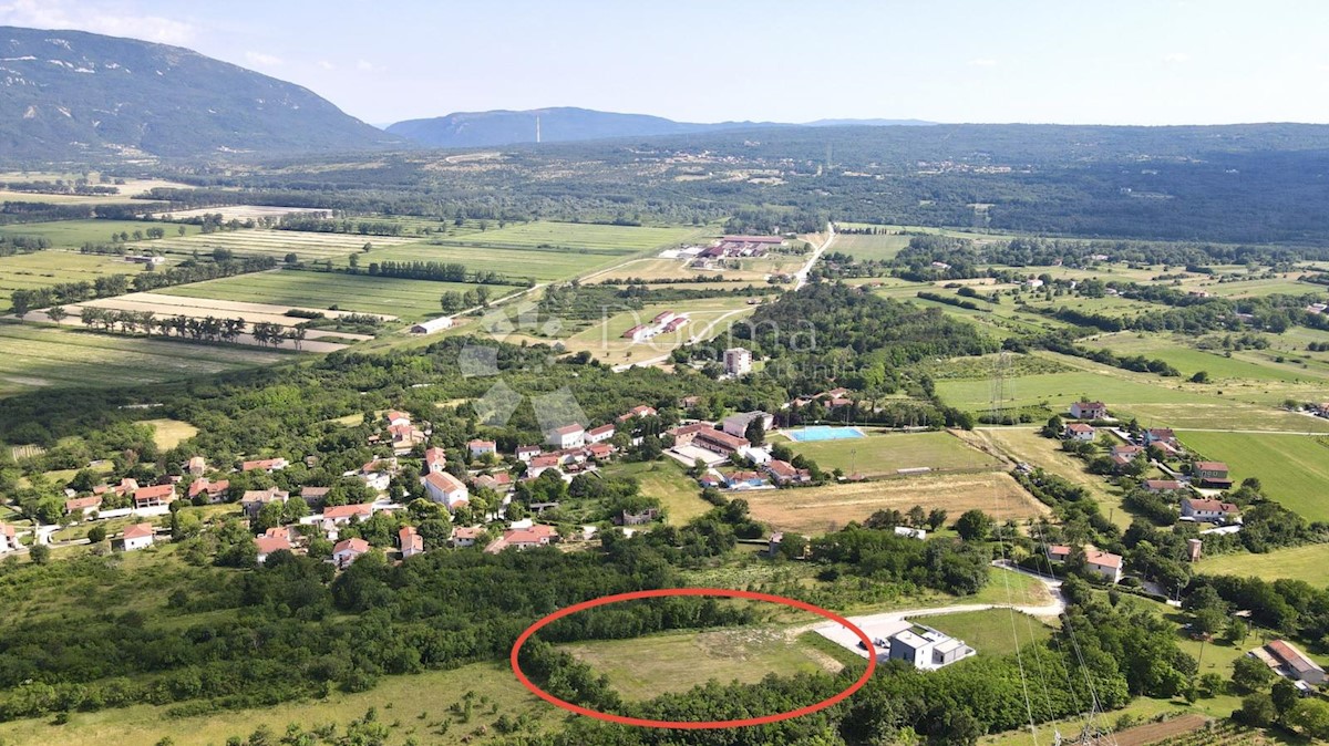 Terreno Kršan, 2.840m2
