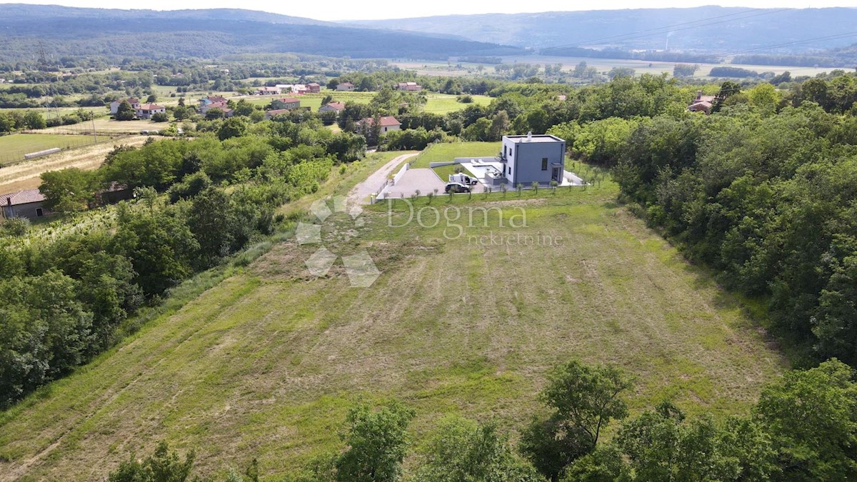 Terreno Kršan, 2.840m2