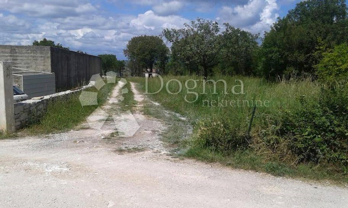 Terreno Rakalj, Marčana, 4.180m2