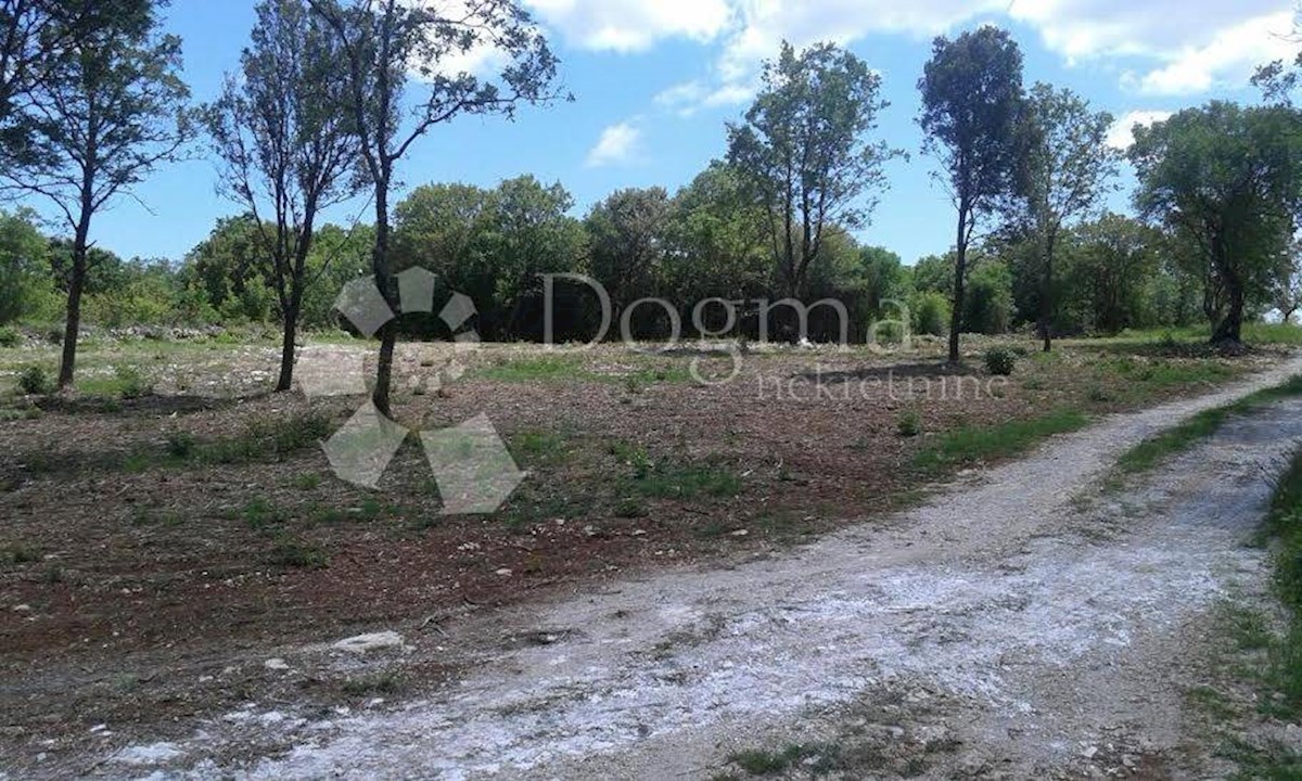 Terreno Rakalj, Marčana, 4.180m2