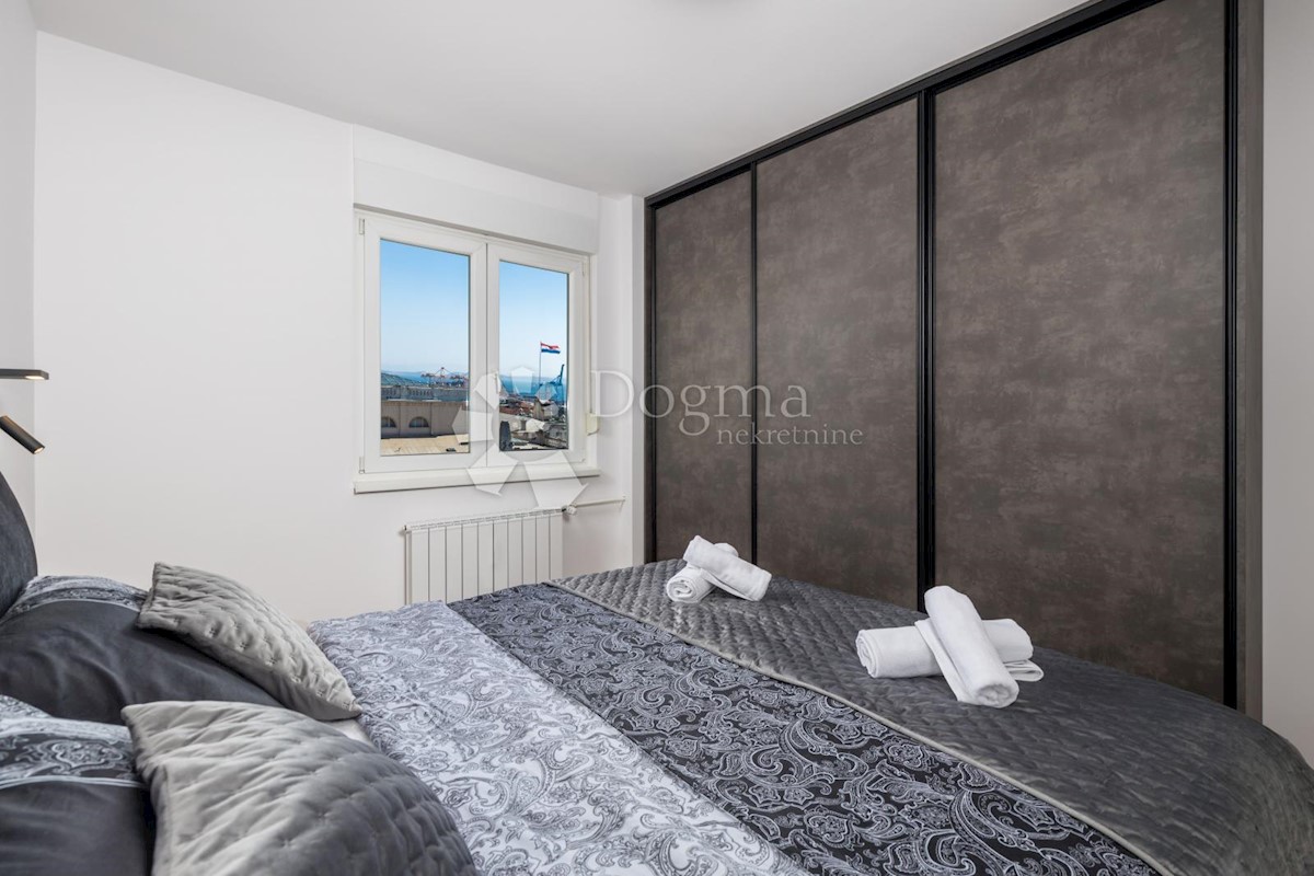 Allogio Centar, Rijeka, 64m2