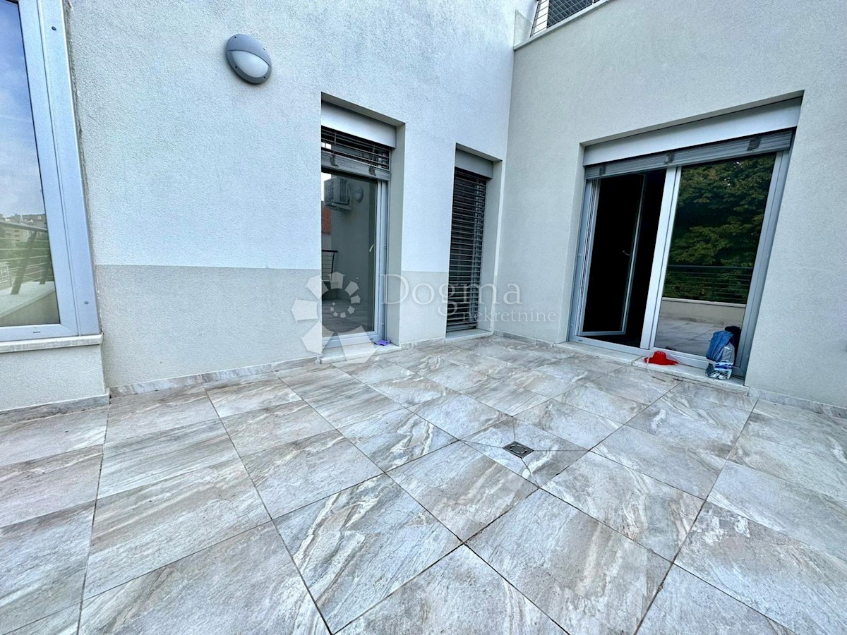 Allogio Centar, Pula, 105m2