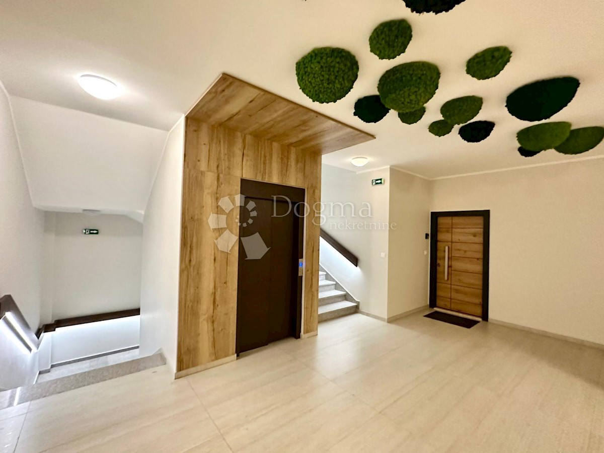 Allogio Centar, Pula, 105m2