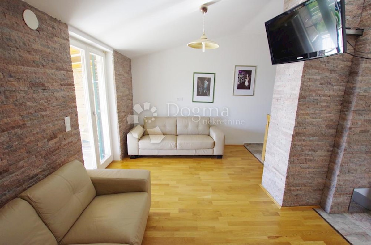 Casa Rabac, Labin, 450m2