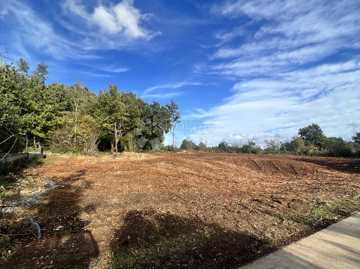 Terreno Labin, 1.180m2