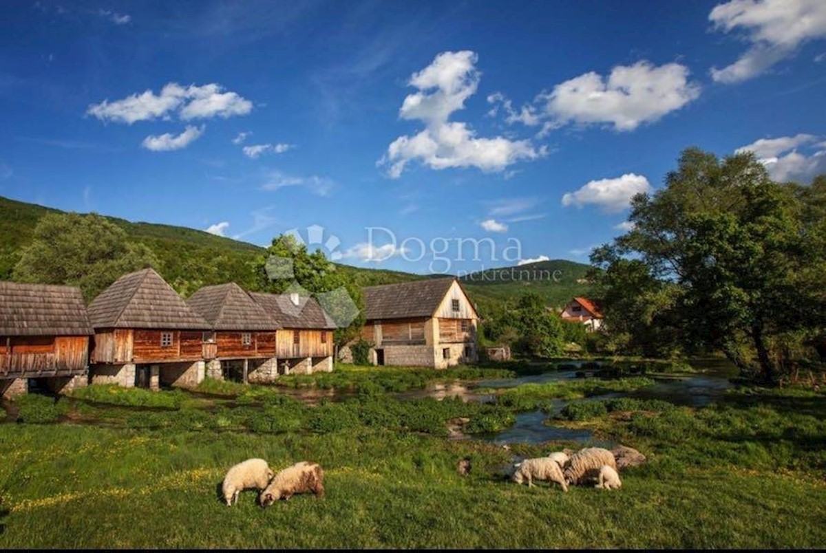 Terreno Sinac, Otočac, 50.000m2