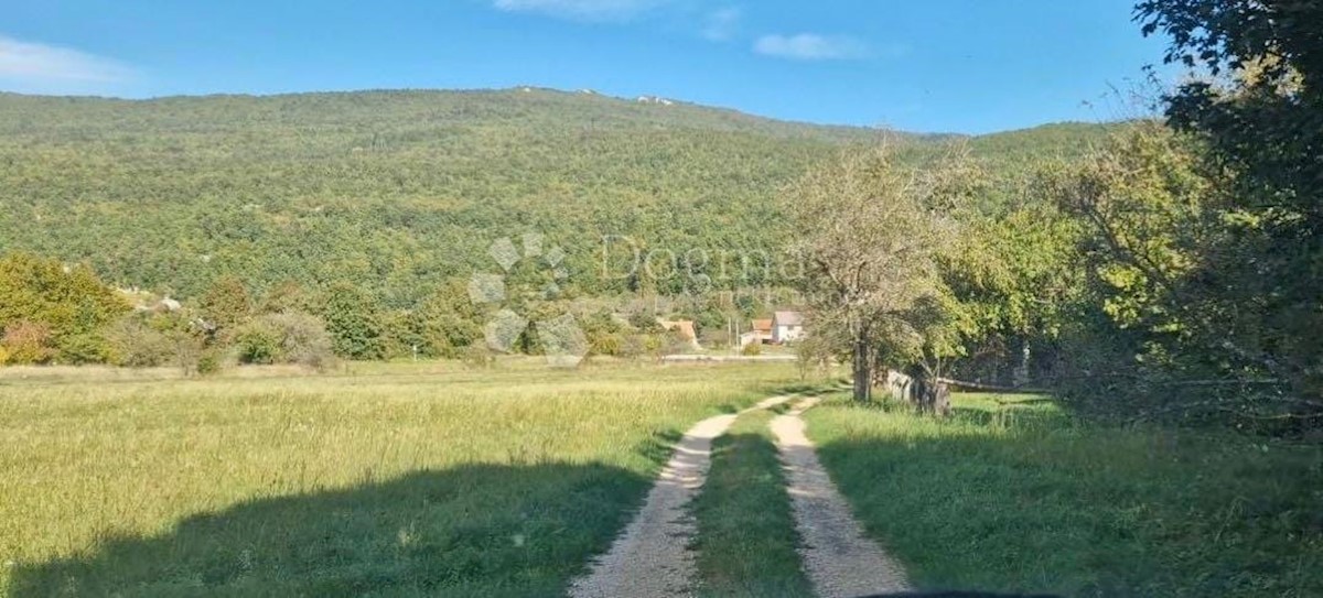 Terreno Sinac, Otočac, 50.000m2
