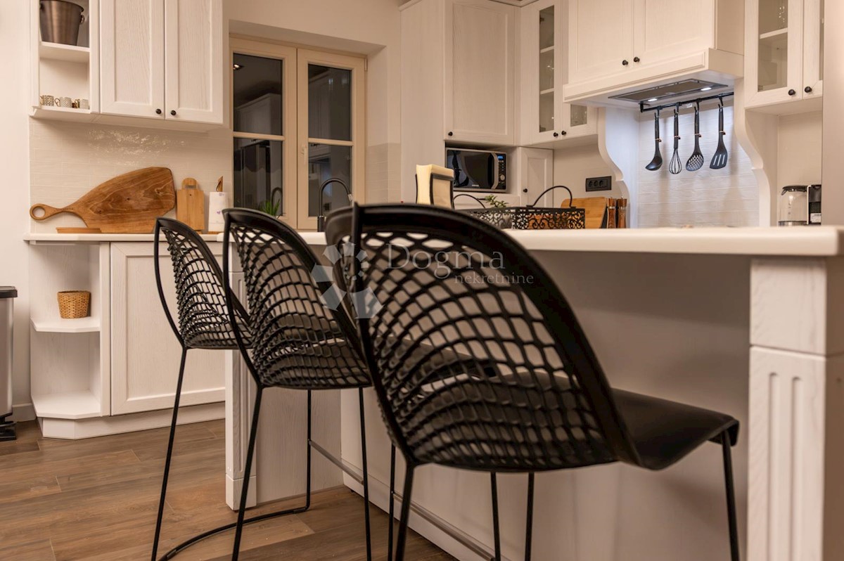 IL SOGNO DI UNA VILLA IN PIETRA D'ISTRIA DIVENTA REALTÀ