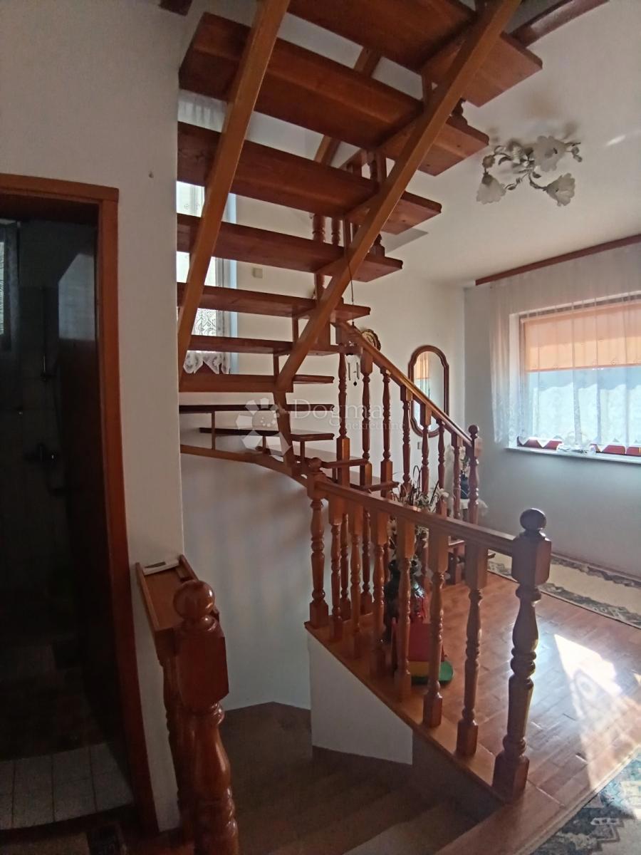 Casa Josipovac, Osijek - Okolica, 200m2