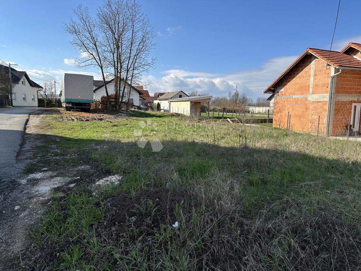 Terreno Centar, Gospić, 821m2