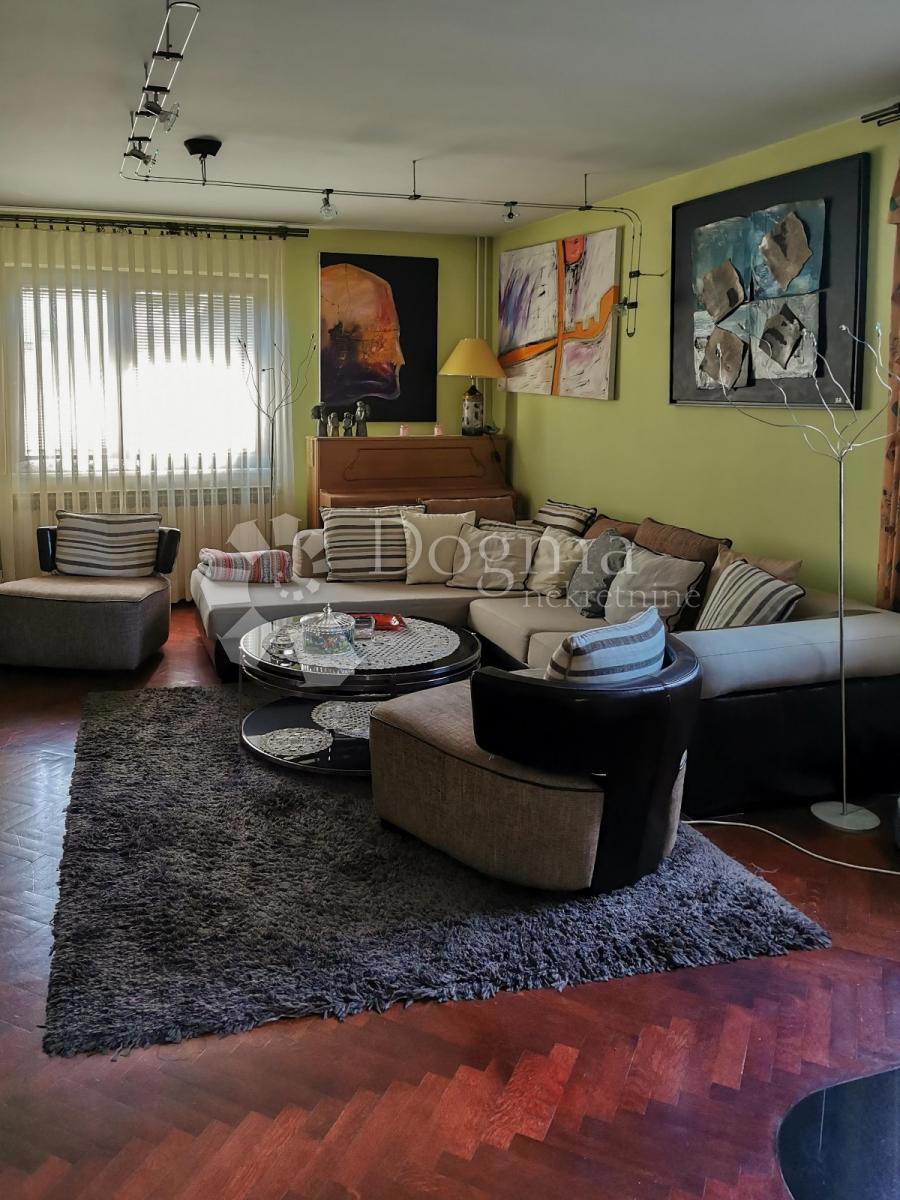 Casa Velika Mlaka, Velika Gorica - Okolica, 300m2