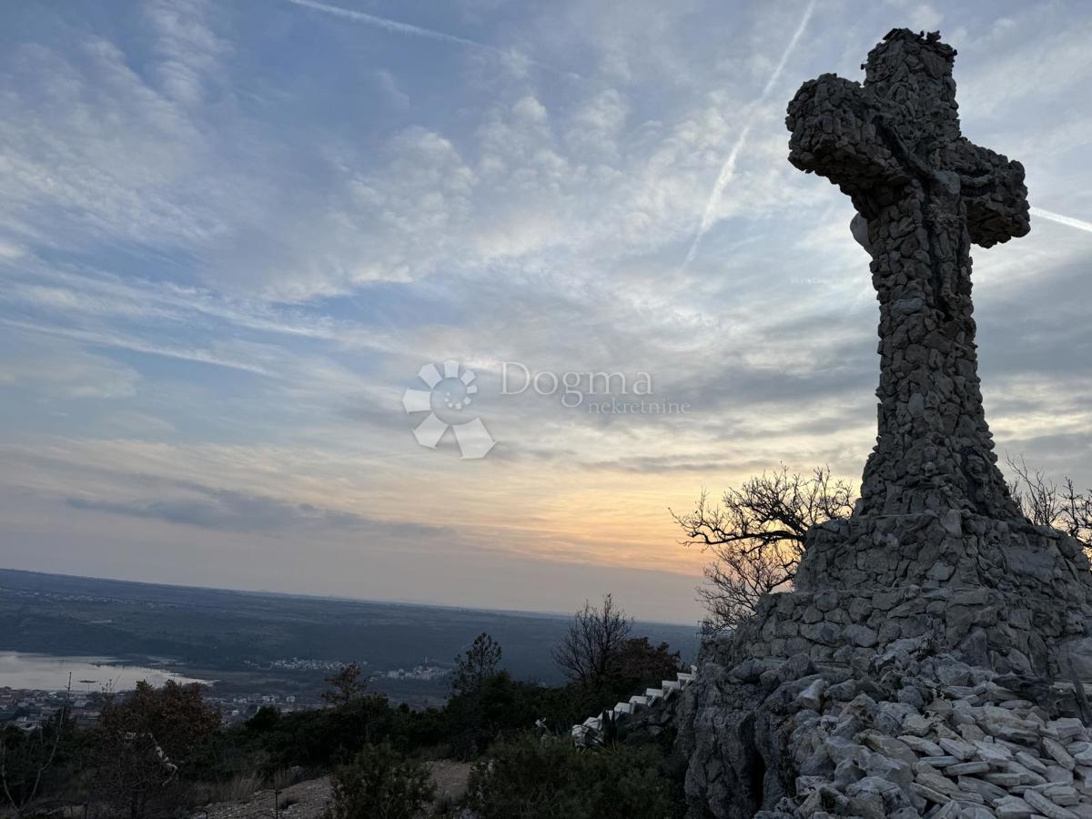 Terreno Posedarje, 26.125m2