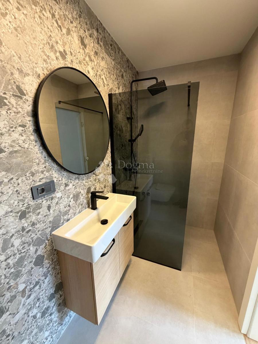 (PENTHOUSE) Seget Donji, Seget, 173,93m2