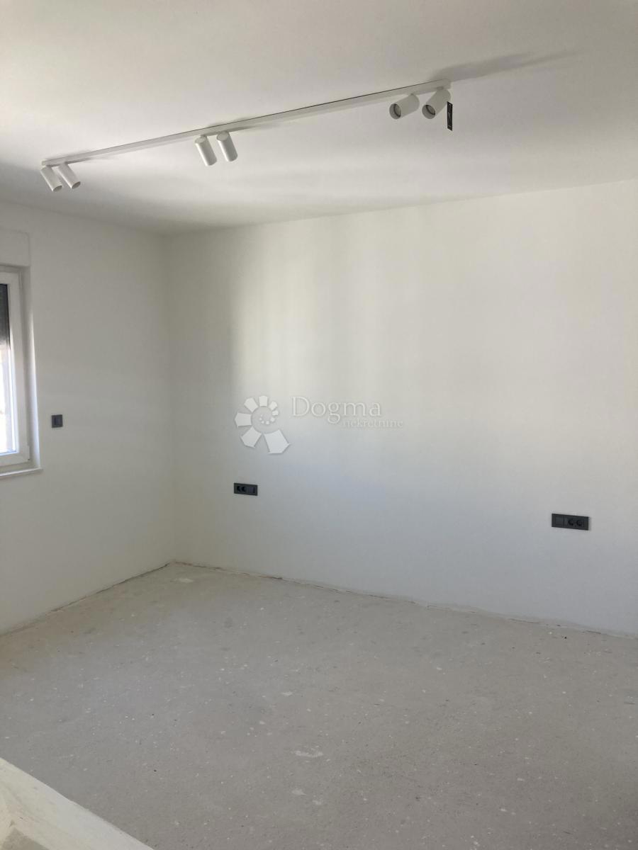 (PENTHOUSE) Seget Donji, Seget, 173,93m2