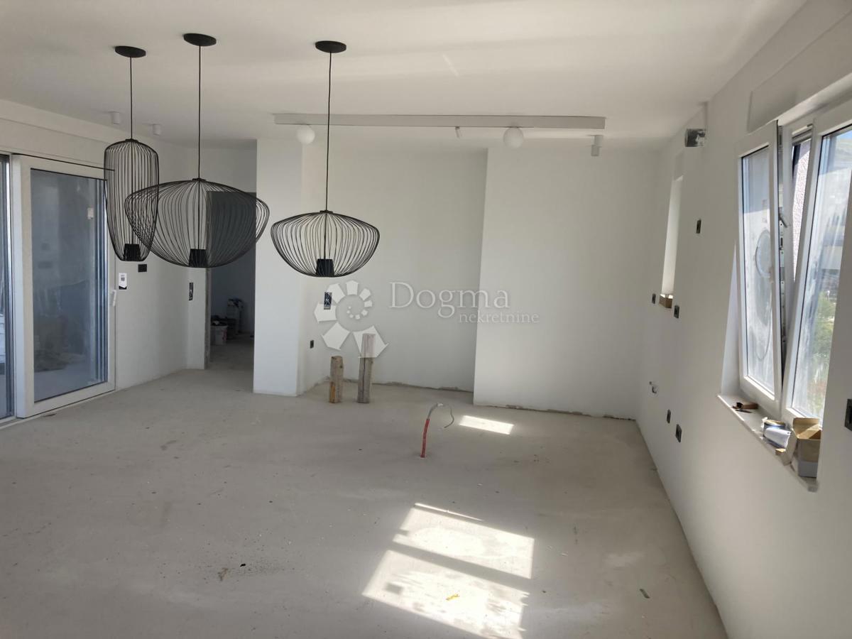 (PENTHOUSE) Seget Donji, Seget, 173,93m2