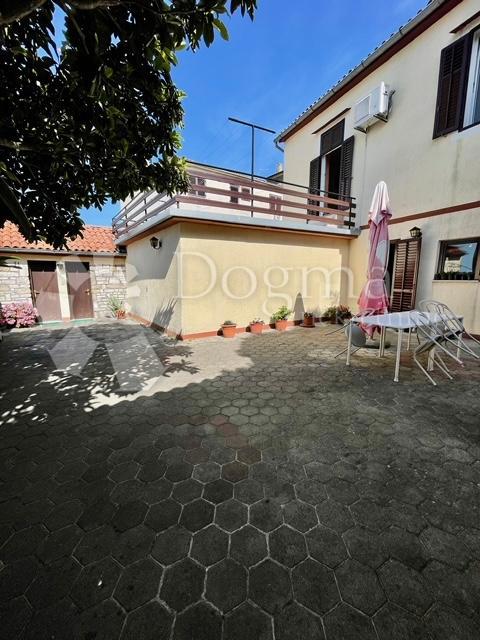 Casa Buje, 300m2