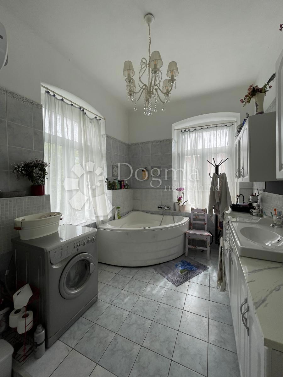 Allogio Belveder, Rijeka, 114m2