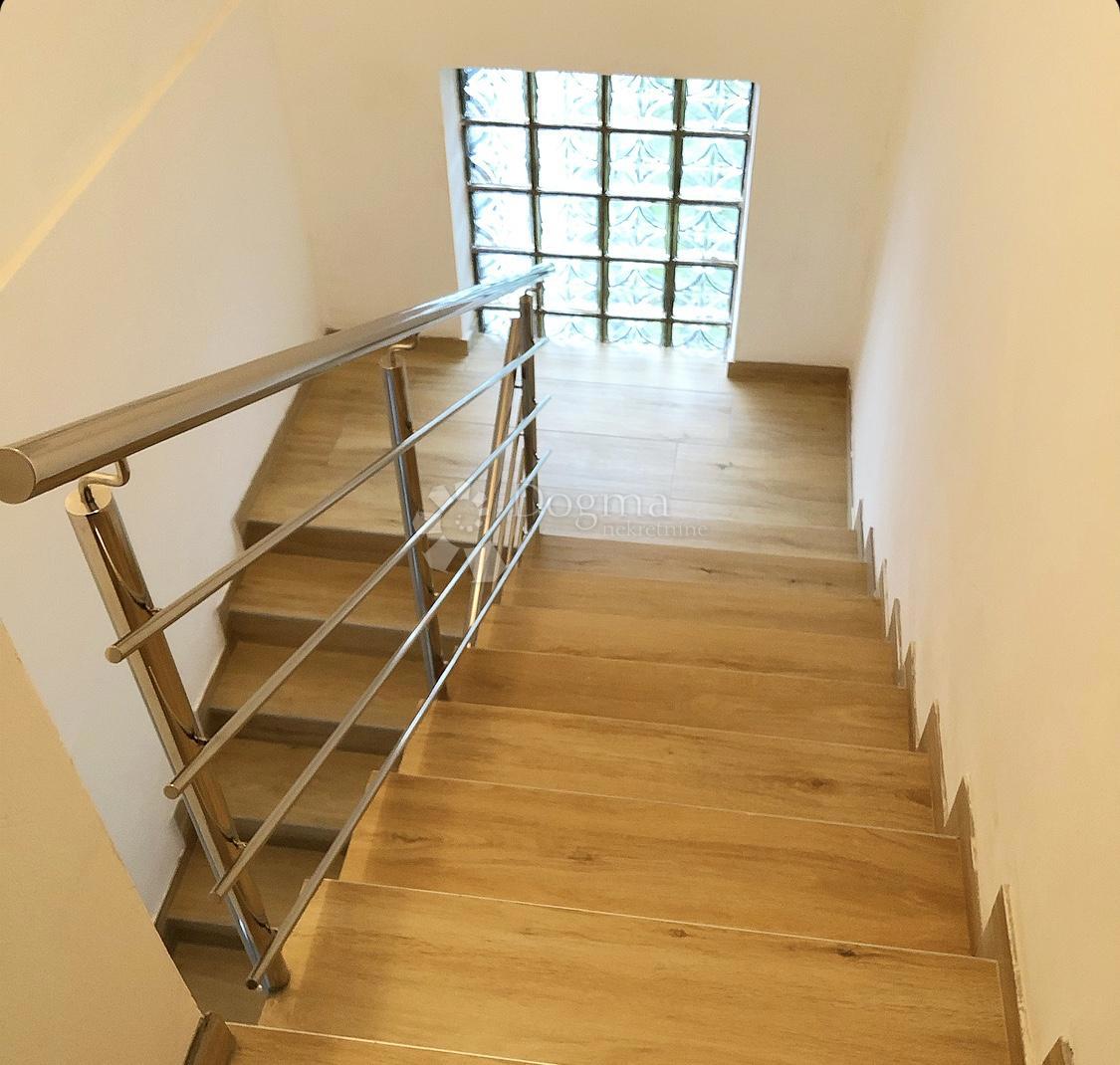 Allogio Ivanja Reka, Peščenica - Žitnjak, 71,18m2