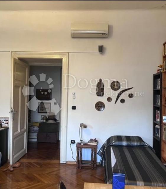 Allogio Centar, Rijeka, 78,19m2