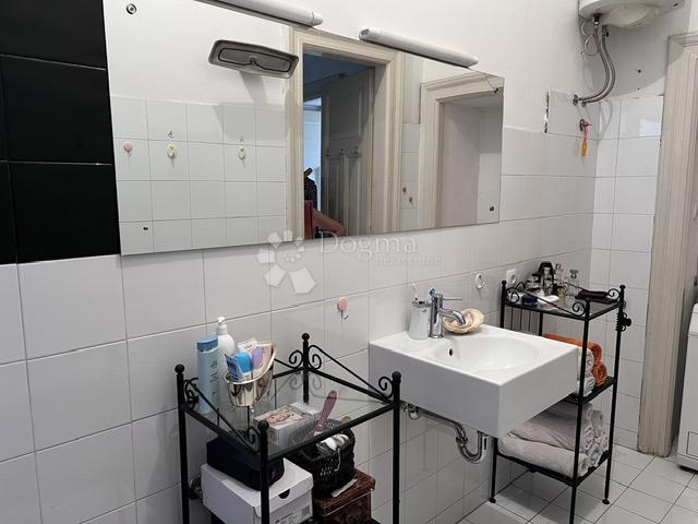 Allogio Centar, Rijeka, 78,19m2